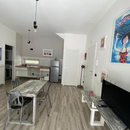 La Casa Di Nina Bed and Breakfast Λέτσε Εξωτερικό φωτογραφία
