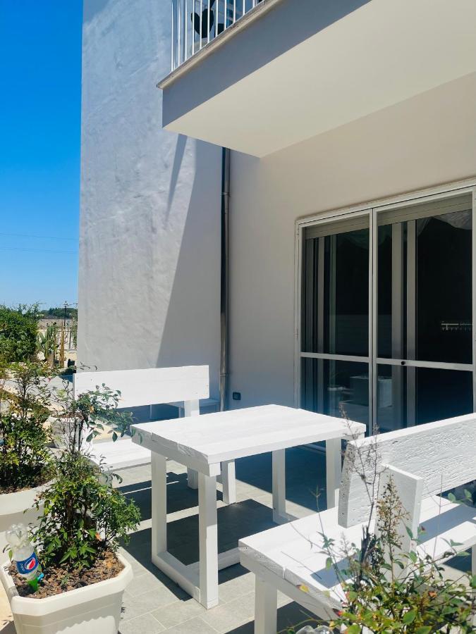 La Casa Di Nina Bed and Breakfast Λέτσε Εξωτερικό φωτογραφία