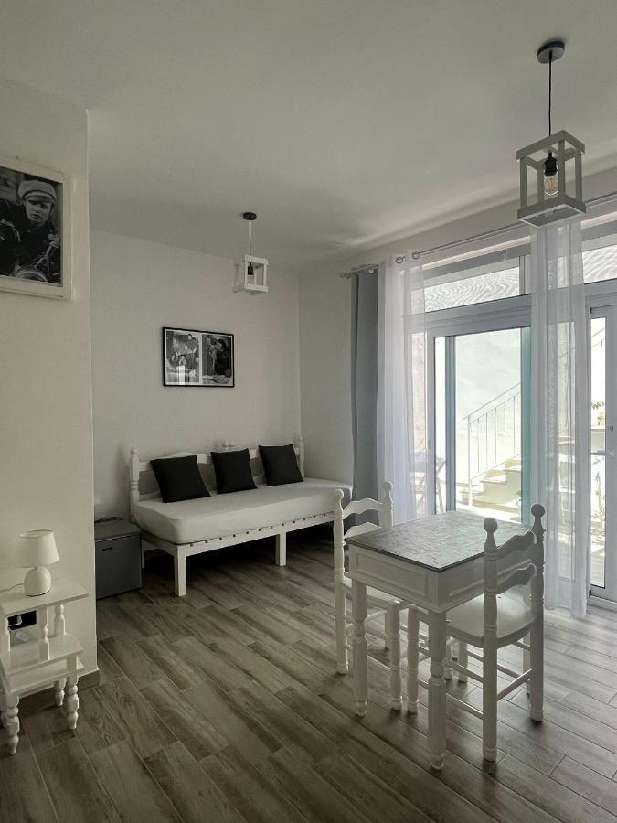 La Casa Di Nina Bed and Breakfast Λέτσε Εξωτερικό φωτογραφία