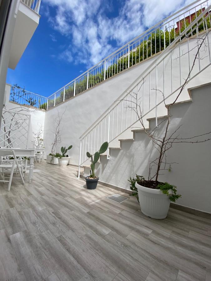 La Casa Di Nina Bed and Breakfast Λέτσε Εξωτερικό φωτογραφία