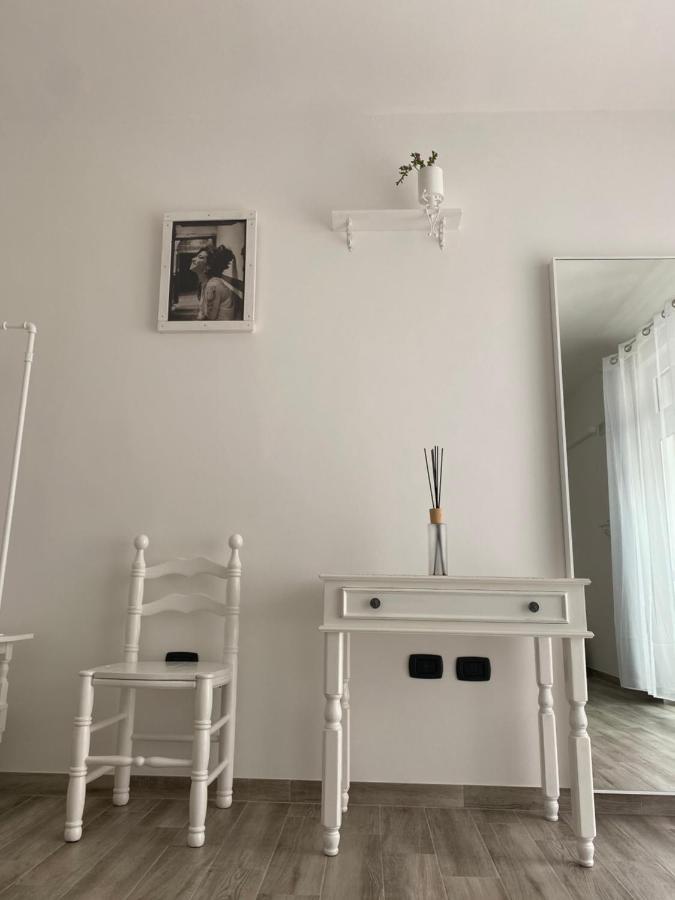 La Casa Di Nina Bed and Breakfast Λέτσε Εξωτερικό φωτογραφία