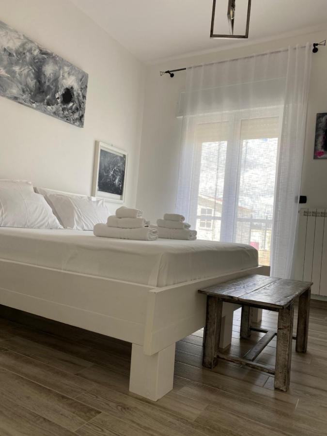La Casa Di Nina Bed and Breakfast Λέτσε Εξωτερικό φωτογραφία