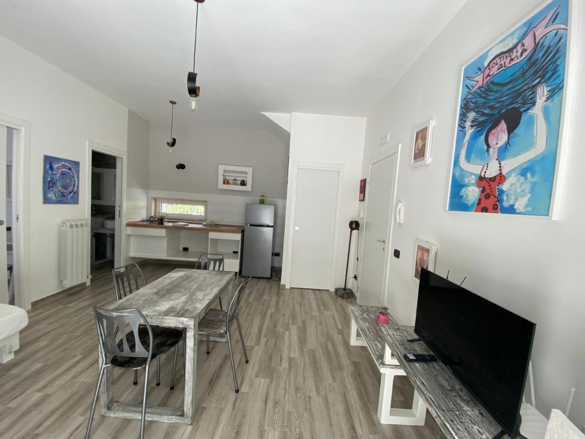 La Casa Di Nina Bed and Breakfast Λέτσε Εξωτερικό φωτογραφία